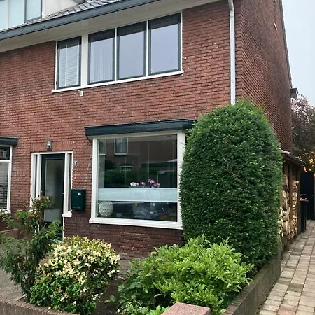 Vakantiewoning In Beverwijk, Dicht Bij Het Strand
