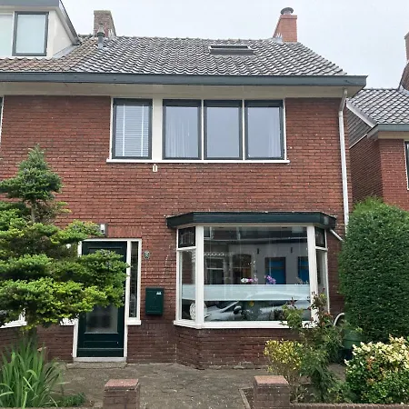 Vakantiewoning In Beverwijk, Dicht Bij Het Strand * Beverwijk