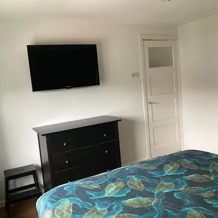 Vakantiewoning In Beverwijk, Dicht Bij Het Strand Casa de Férias