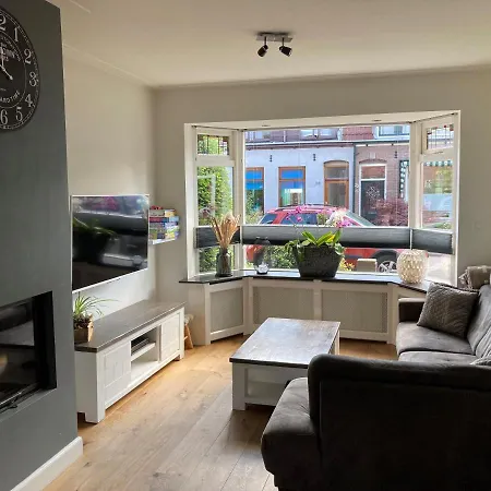 Casa de Férias Vakantiewoning In Beverwijk, Dicht Bij Het Strand